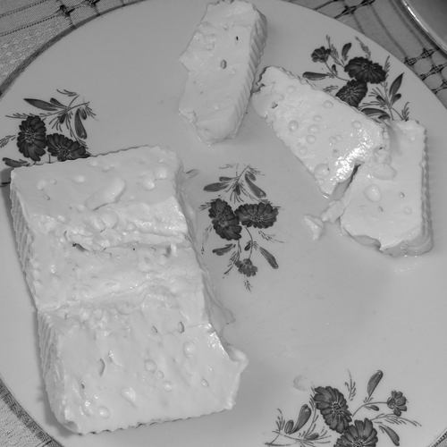 Fresh white cheese